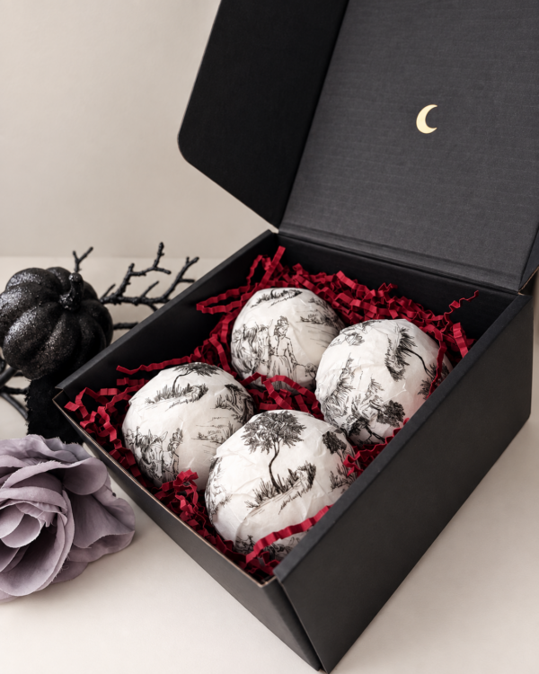 halloween 4 pack bath bombs wrapped in black and white