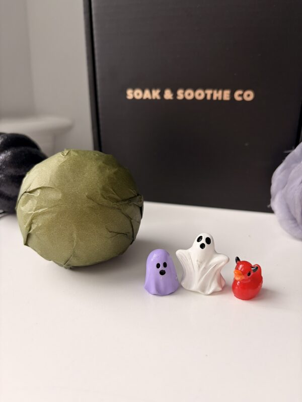 halloween bath bomb with narwhal and ghosts